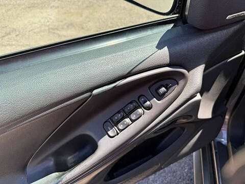 2004 Ford Mustang GT Deluxe