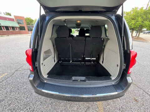 2017 Dodge Grand Caravan SE Plus