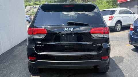2018 Jeep Grand Cherokee Laredo E