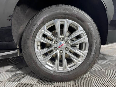 2022 GMC Yukon XL SLT