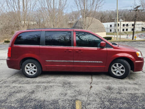 2013 Chrysler Town and Country Touring
