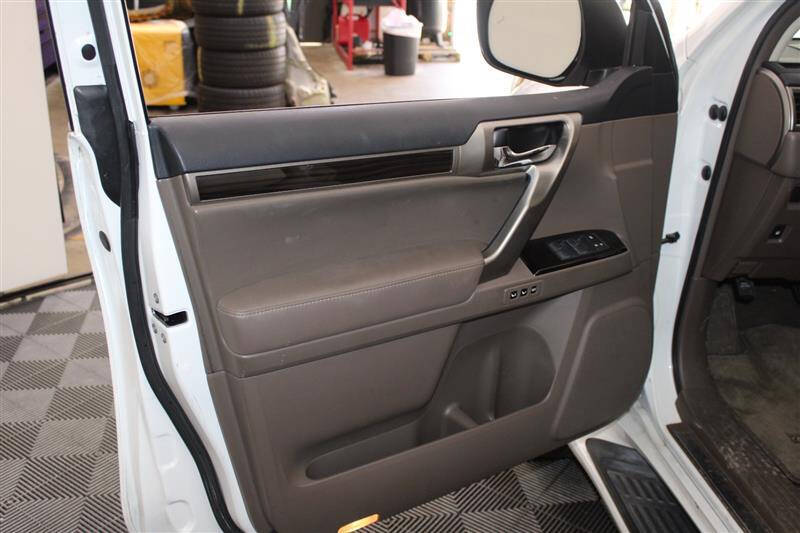 2017 Lexus GX 460