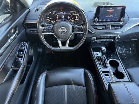 2023 Nissan Altima 2.5 SR