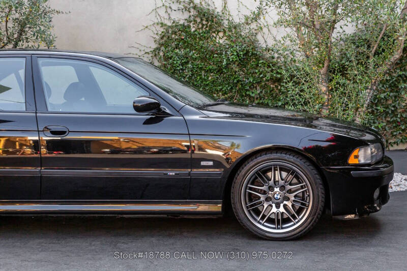 2000 BMW M5