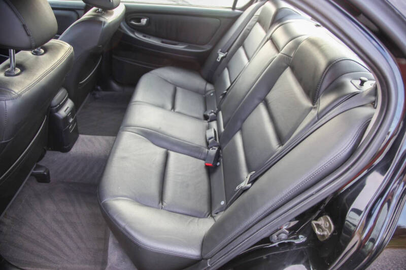 2002 Nissan Maxima SE