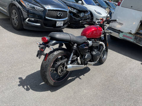 2016 Triumph Mcy