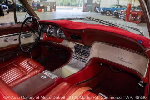 1961 Ford Thunderbird