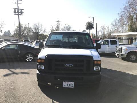 2011 Ford E-Series Cargo for sale at EXPRESS CREDIT MOTORS in San Jose CA