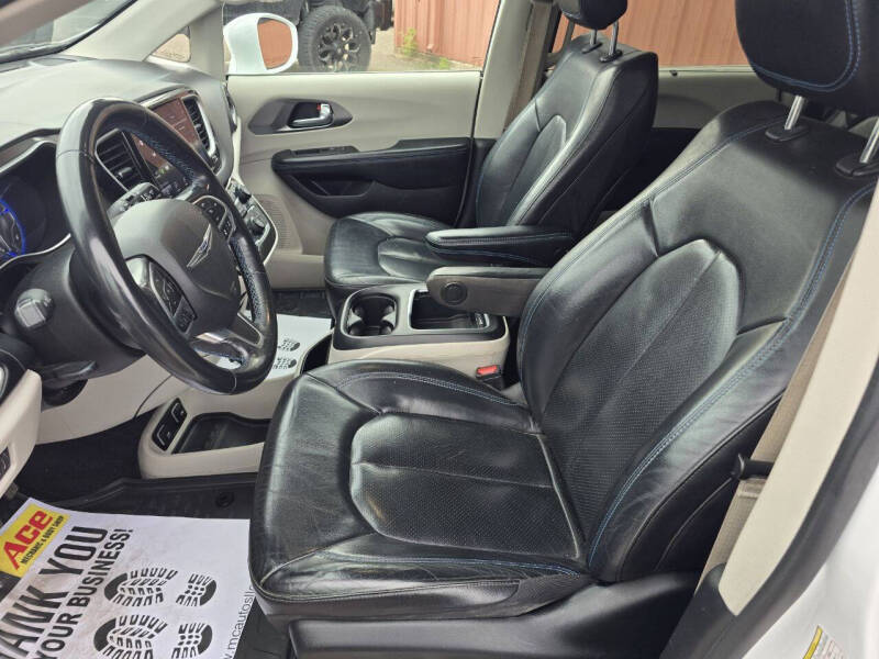2021 Chrysler Pacifica Touring L
