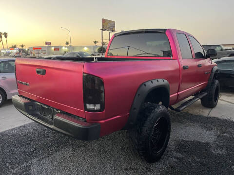 2004 Dodge Ram 1500 SLT