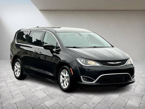 2020 Chrysler Pacifica for sale at Lasco of Grand Blanc in Grand Blanc MI