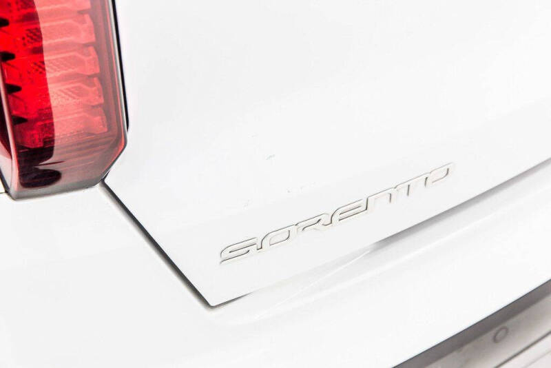 2023 Kia Sorento EX