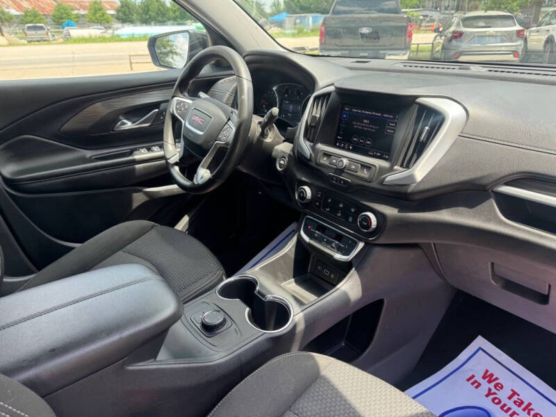 2024 GMC Terrain SLE