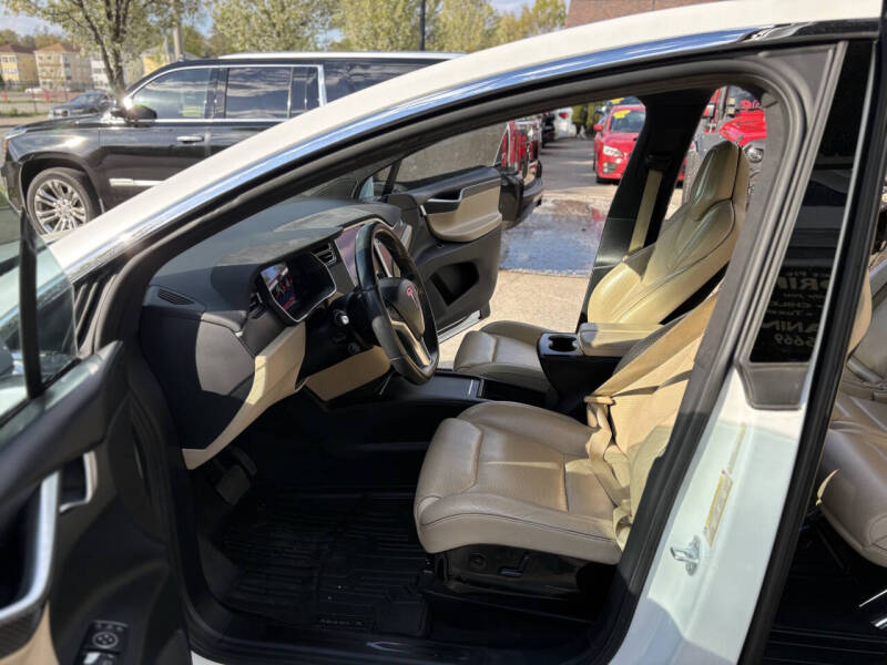 2016 Tesla Model X 90D