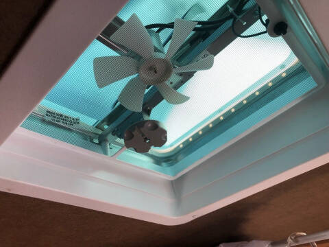 2022 Glacier 17’ RV