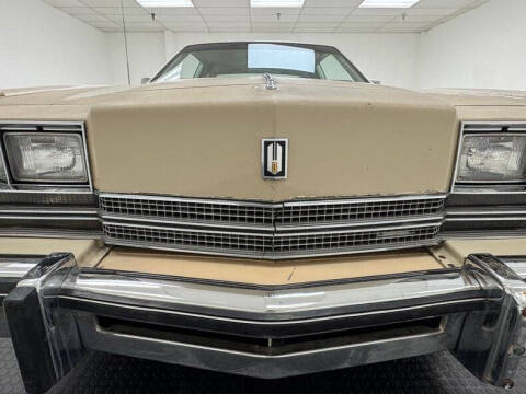1985 Oldsmobile Toronado Brougham