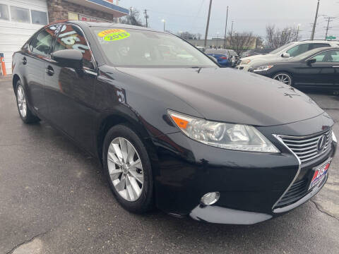 2013 Lexus ES 300h