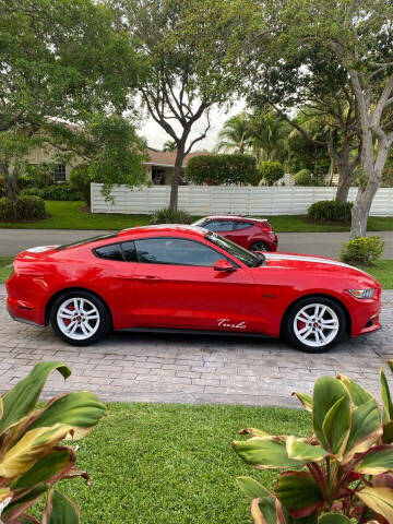 2016 Ford Mustang EcoBoost Premium