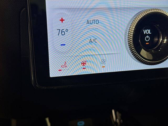 2022 Ford Mustang Mach-E Select