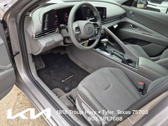 2022 Hyundai Elantra