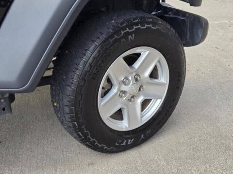 2023 Jeep Gladiator Sport S