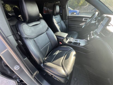 2021 Ford Explorer ST