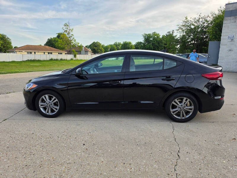 2017 Hyundai Elantra SE