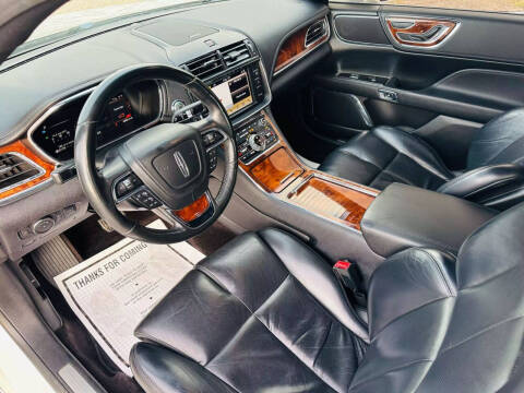 2018 Lincoln Continental Select