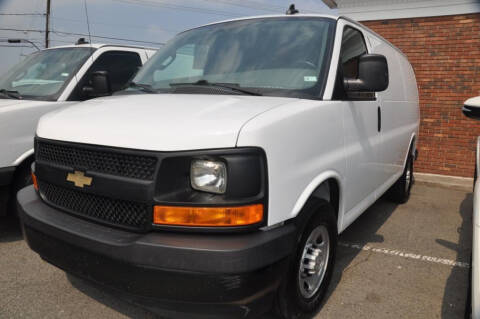 2017 Chevrolet Express 2500