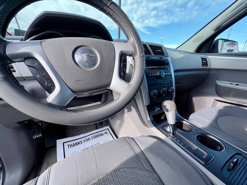 2011 Chevrolet Traverse LS