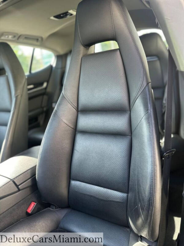 2011 Porsche Panamera