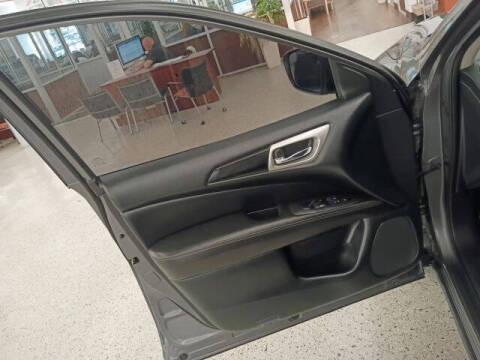 2019 Nissan Pathfinder S