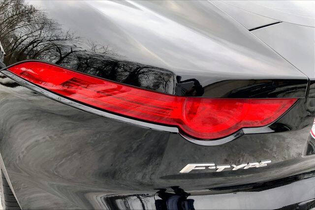 2017 Jaguar F-TYPE Premium
