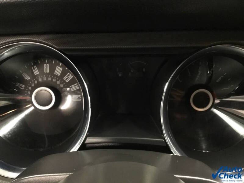 2014 Ford Mustang V6