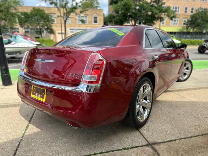 2013 Chrysler 300 C photo 7