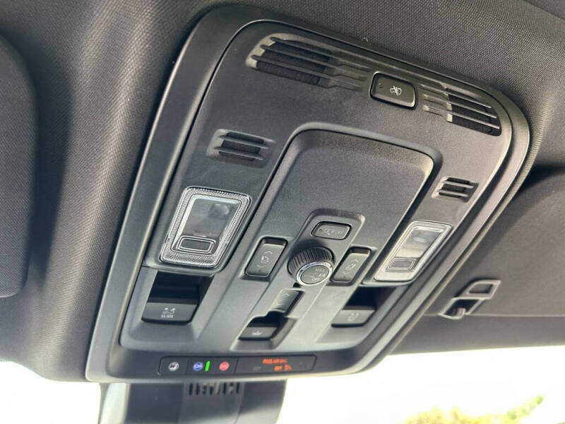 2025 GMC Yukon AT4 Ultimate