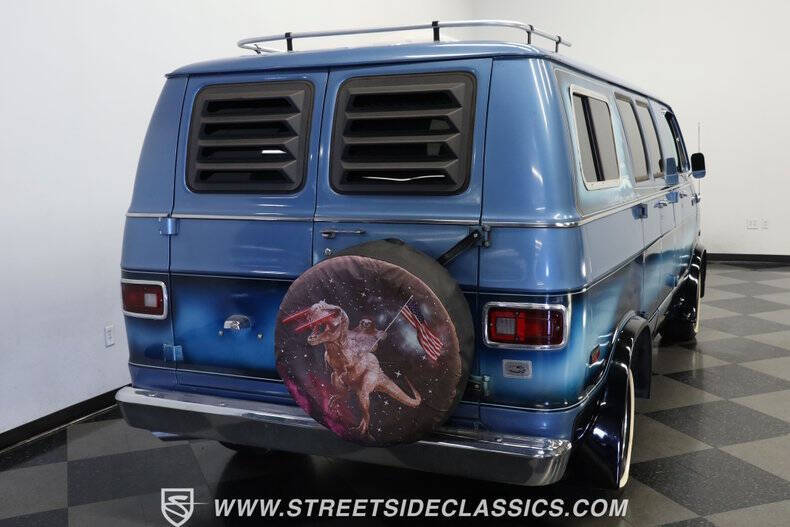 1977 Dodge D200 Pickup