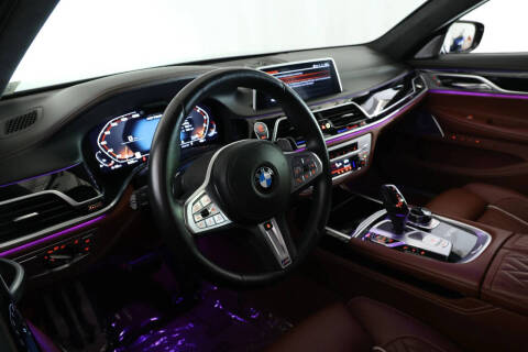2022 BMW 7 Series M760i xDrive