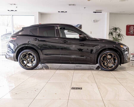 2025 Alfa Romeo Stelvio