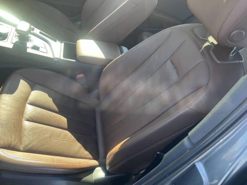 2017 Audi A4 2.0T quattro Premium