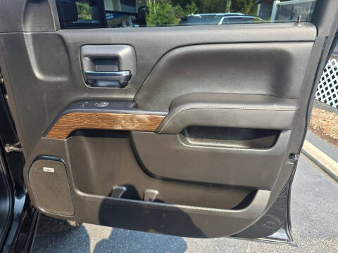 2017 GMC Sierra 2500HD Denali