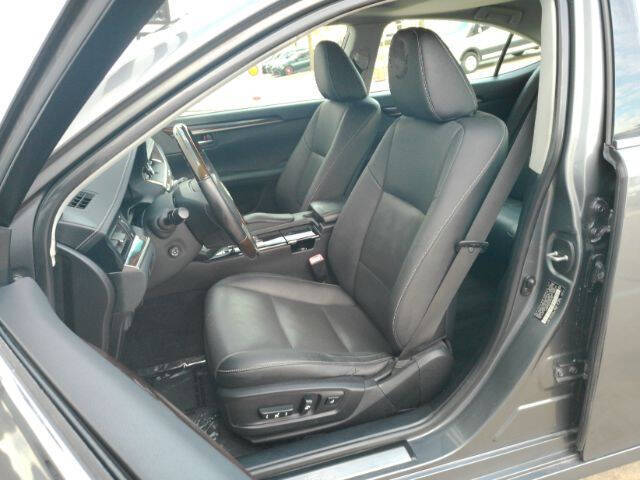 2015 Lexus ES 350 Crafted Line