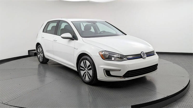 2016 Volkswagen e-Golf SE