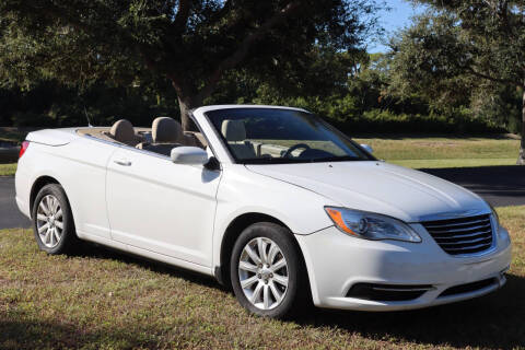 2012 Chrysler 200 Touring