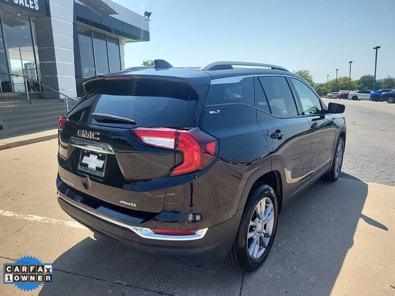 2024 GMC Terrain SLT