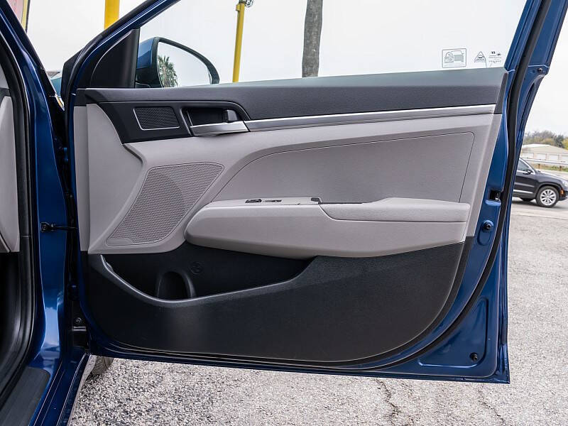 2019 Hyundai Elantra