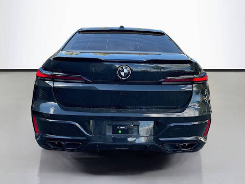 2024 BMW 7 Series 740i