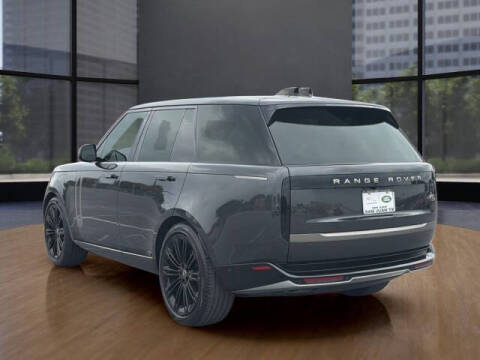 2023 Land Rover Range Rover P400 SE