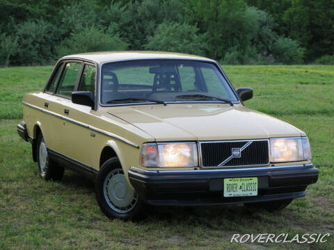 1986 Volvo 240 for sale at Isuzu Classic in Cream Ridge NJ