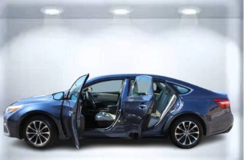 2017 Toyota Avalon XLE